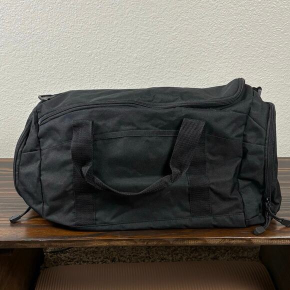Port Authority Black Grey Lined 100% Polyester Feed The Children Logo Dufflebag - Picture 5 of 10